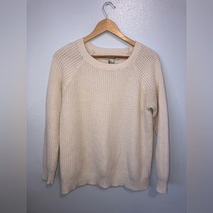 Forever 21 Medium Knit White Sweater